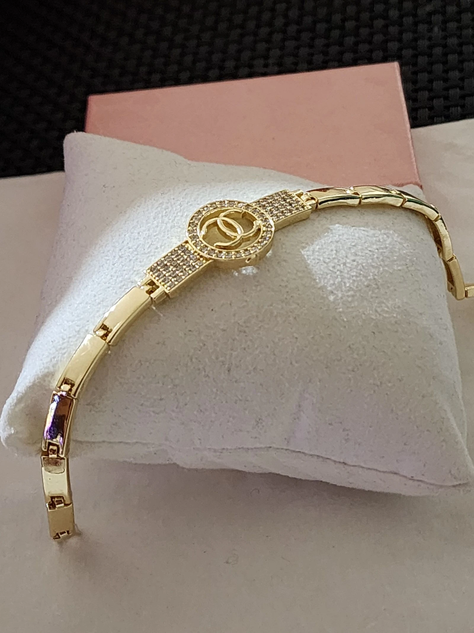 Pulsera con circonitas , oro laminado 14k  – photo 2